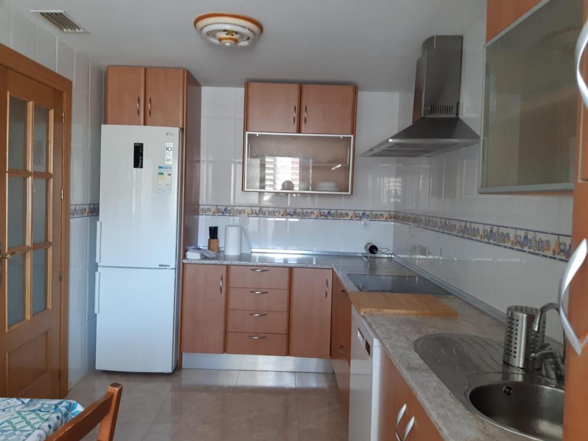 阿桂拉斯Amplio Piso Con Vistas A La Playa De Poniente公寓 外观 照片