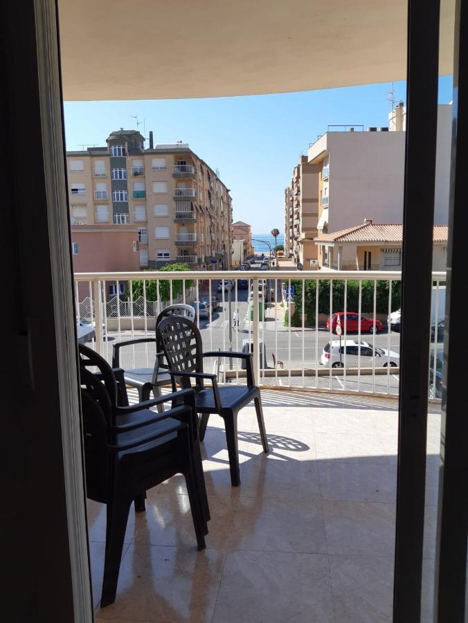 阿桂拉斯Amplio Piso Con Vistas A La Playa De Poniente公寓 外观 照片